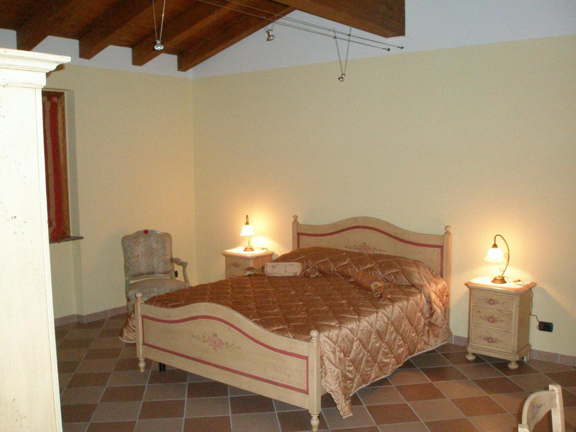 Bed And Breakfast Il Faggio Povegliano Veronese エクステリア 写真
